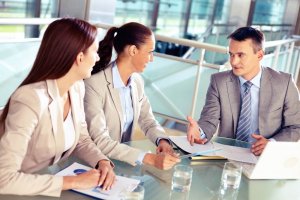 Man meeting with 2 ladies - effective weapon against harassment and bullying